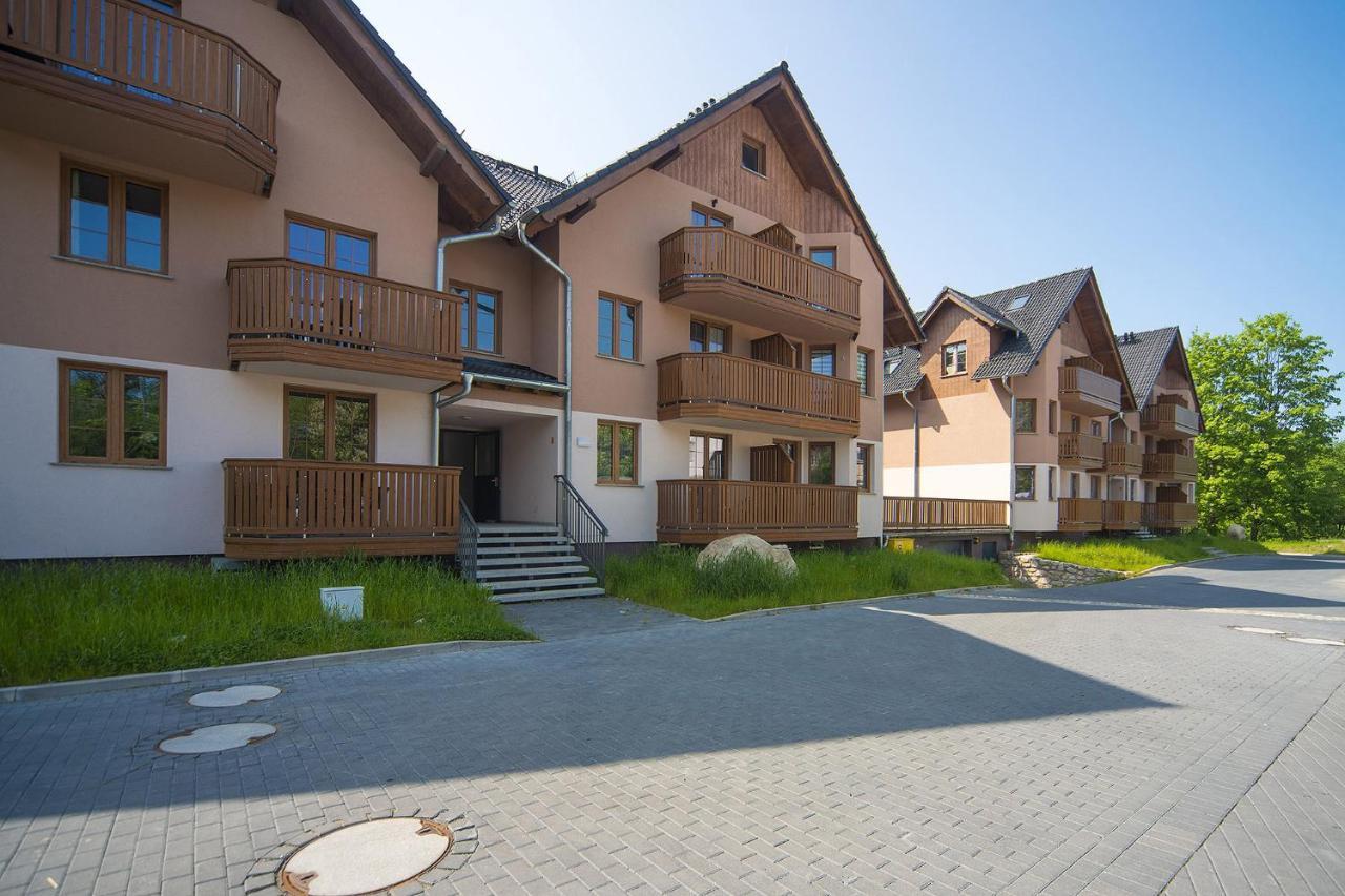 Apartamenty Sun Seasons 24 - Nad Lomnica 14 Centrum Karpacz Exteriör bild
